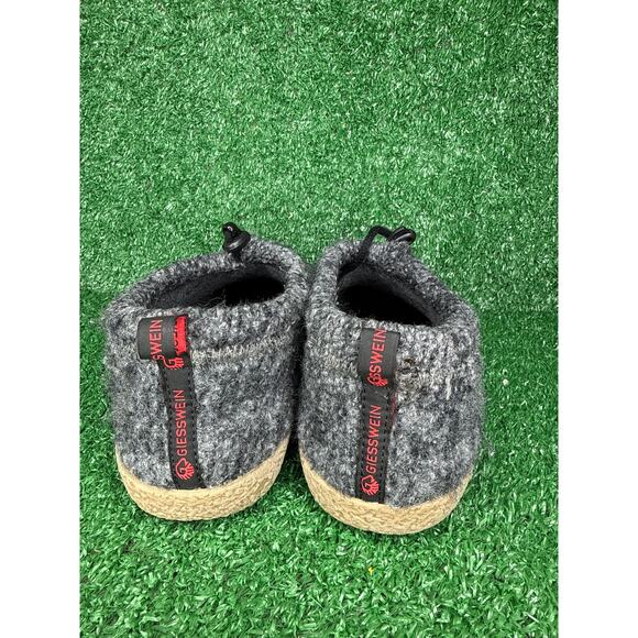 Giesswein Vent Slippers Men’s EU 41 US 8 Anthracite Marine Slip-On Wool Shoes